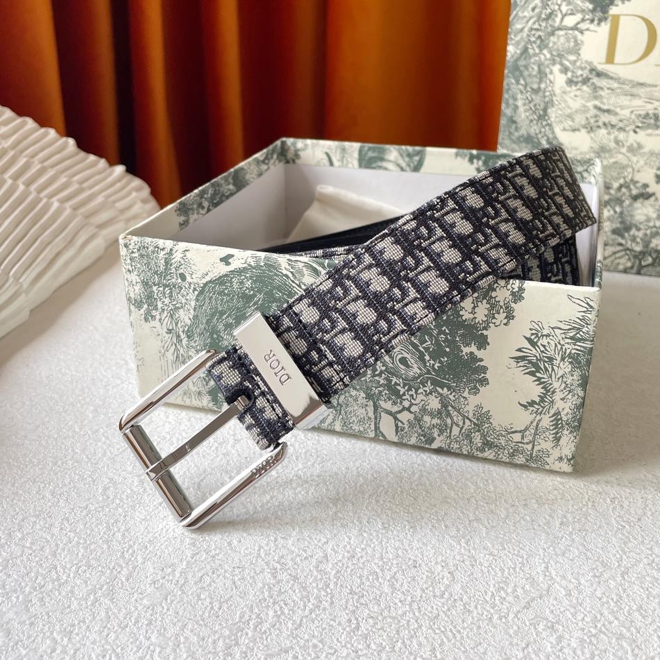 Dior ロゴデザイン ベルト ⭐ 極美品 ⭐Dior CDロゴデザイン ベルト - メルカリ