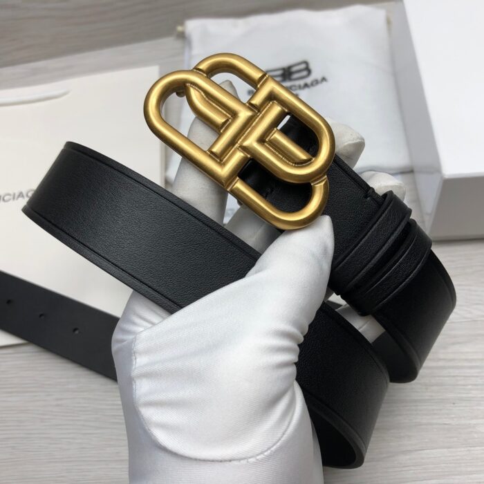 BALENCIAGA CRYPTO BB ロゴ レザーベルト Balenciaga Croc Embossed BB Logo Belt 'Black' Full Review